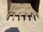 Used Takeuchi Bucket